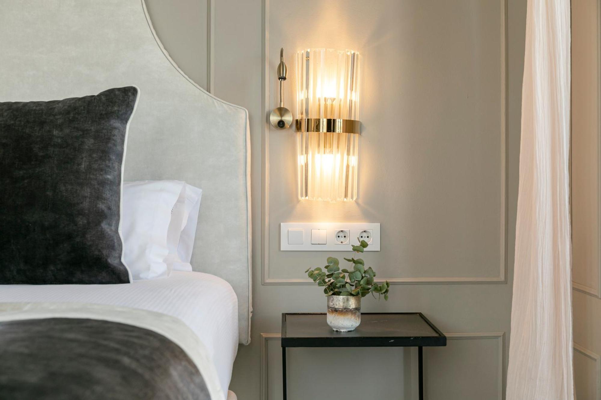 Isg Apartments Modern Atticpool At The Cathedralfree Parking Sevilla Eksteriør bilde