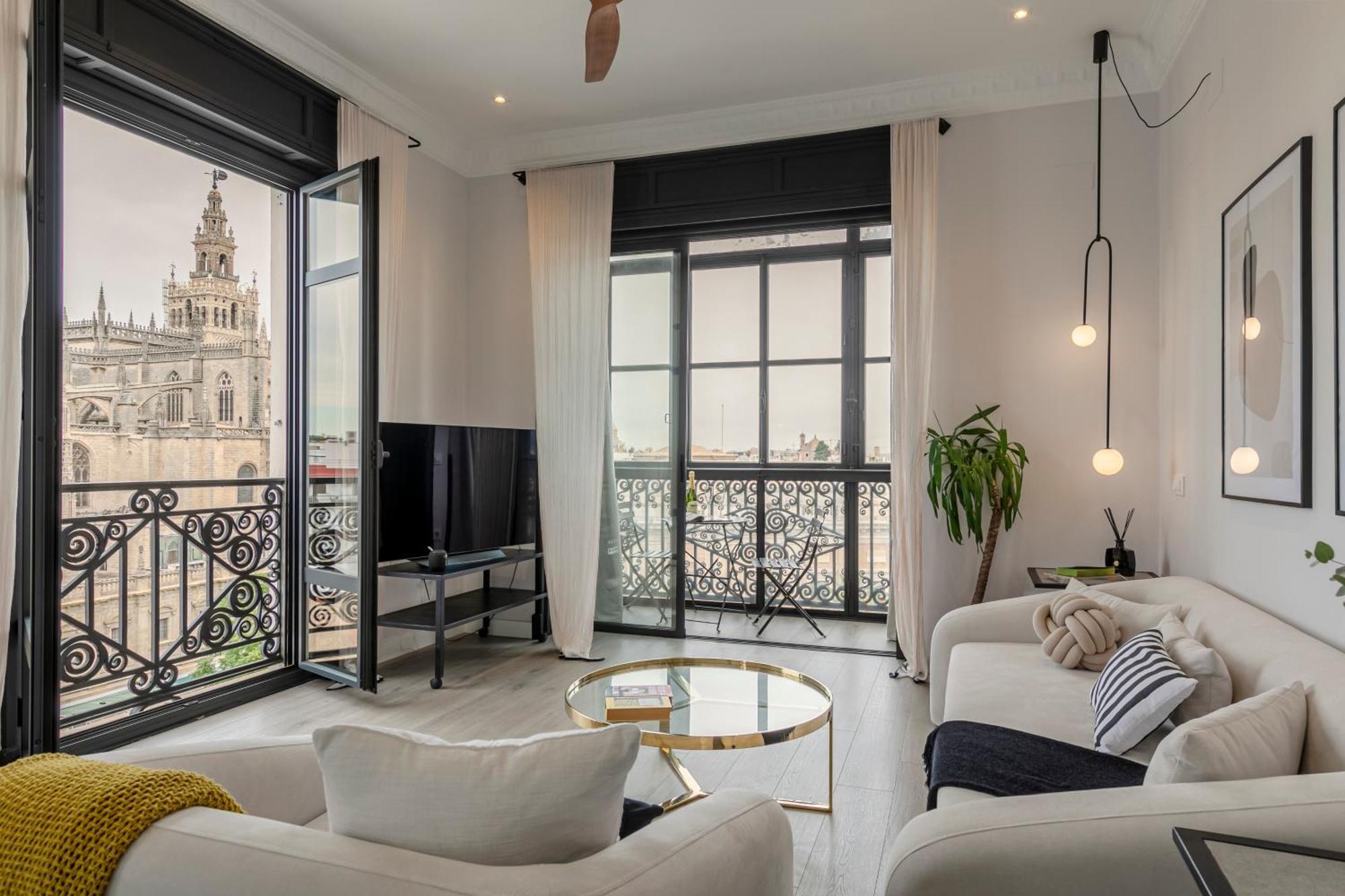Isg Apartments Modern Atticpool At The Cathedralfree Parking Sevilla Eksteriør bilde