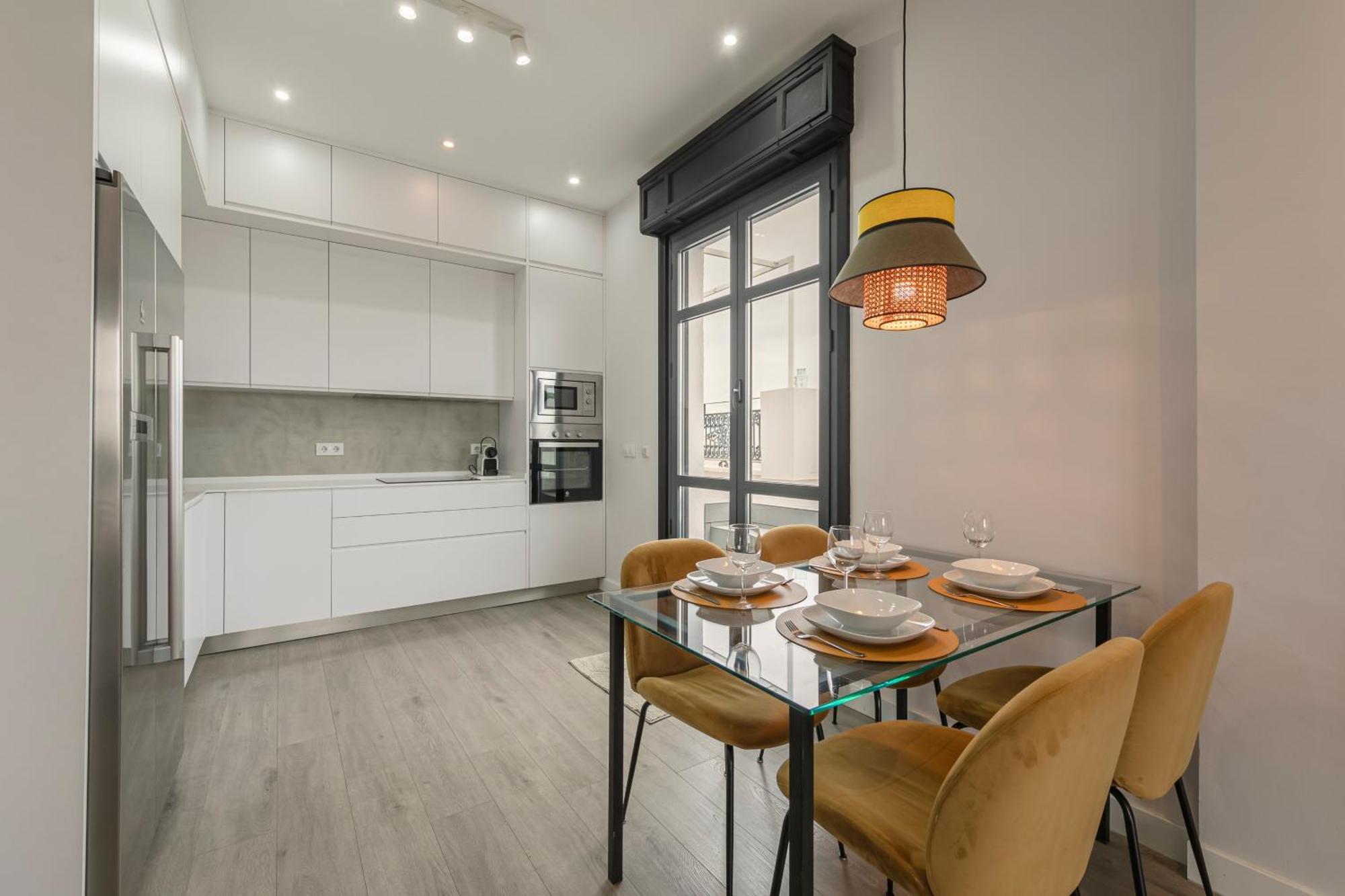 Isg Apartments Modern Atticpool At The Cathedralfree Parking Sevilla Eksteriør bilde